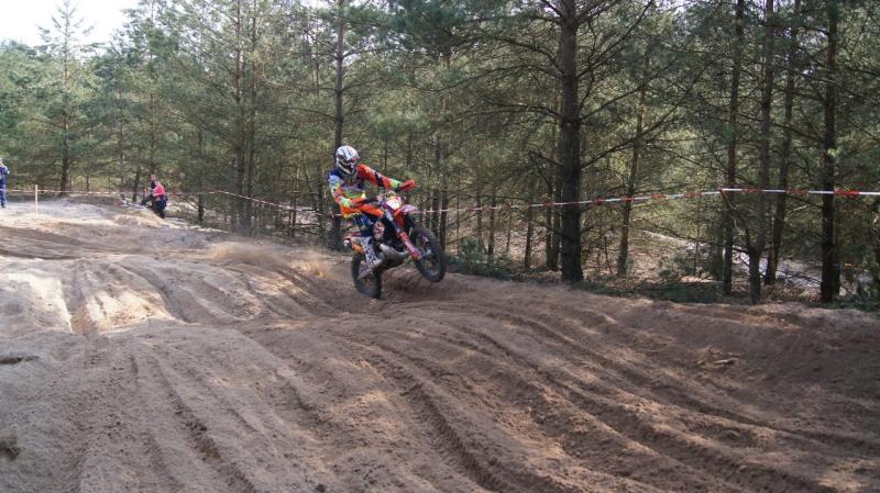 Klicke auf die Grafik für eine vergrößerte Ansicht

Name: DSC05315.jpg
Ansichten: 1
Größe: 81,9 KB
ID: 906326